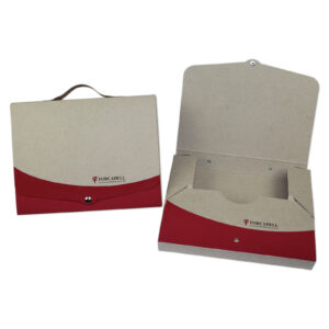 Maletín de cartón reciclado